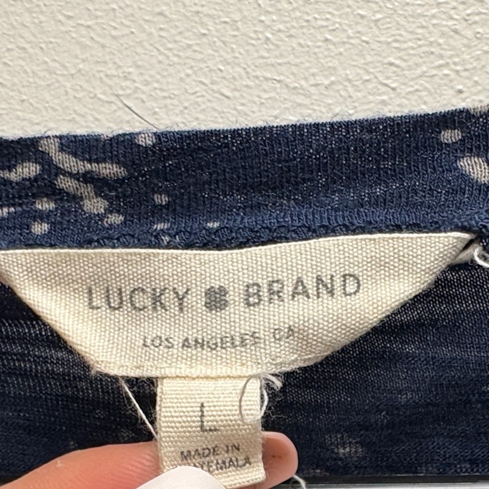 Lucky Brand Navy Patterned Top Size Large - Picture 3 of 6
